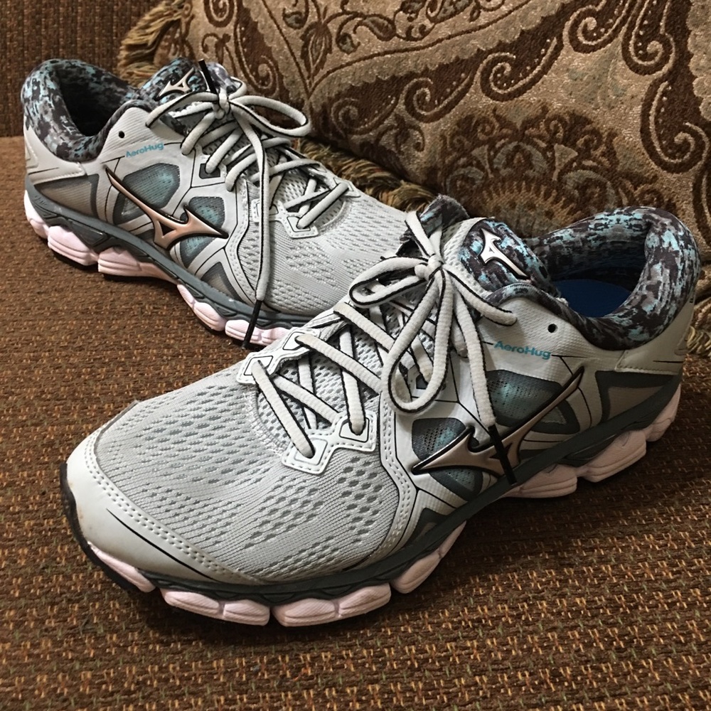 Mizuno-women